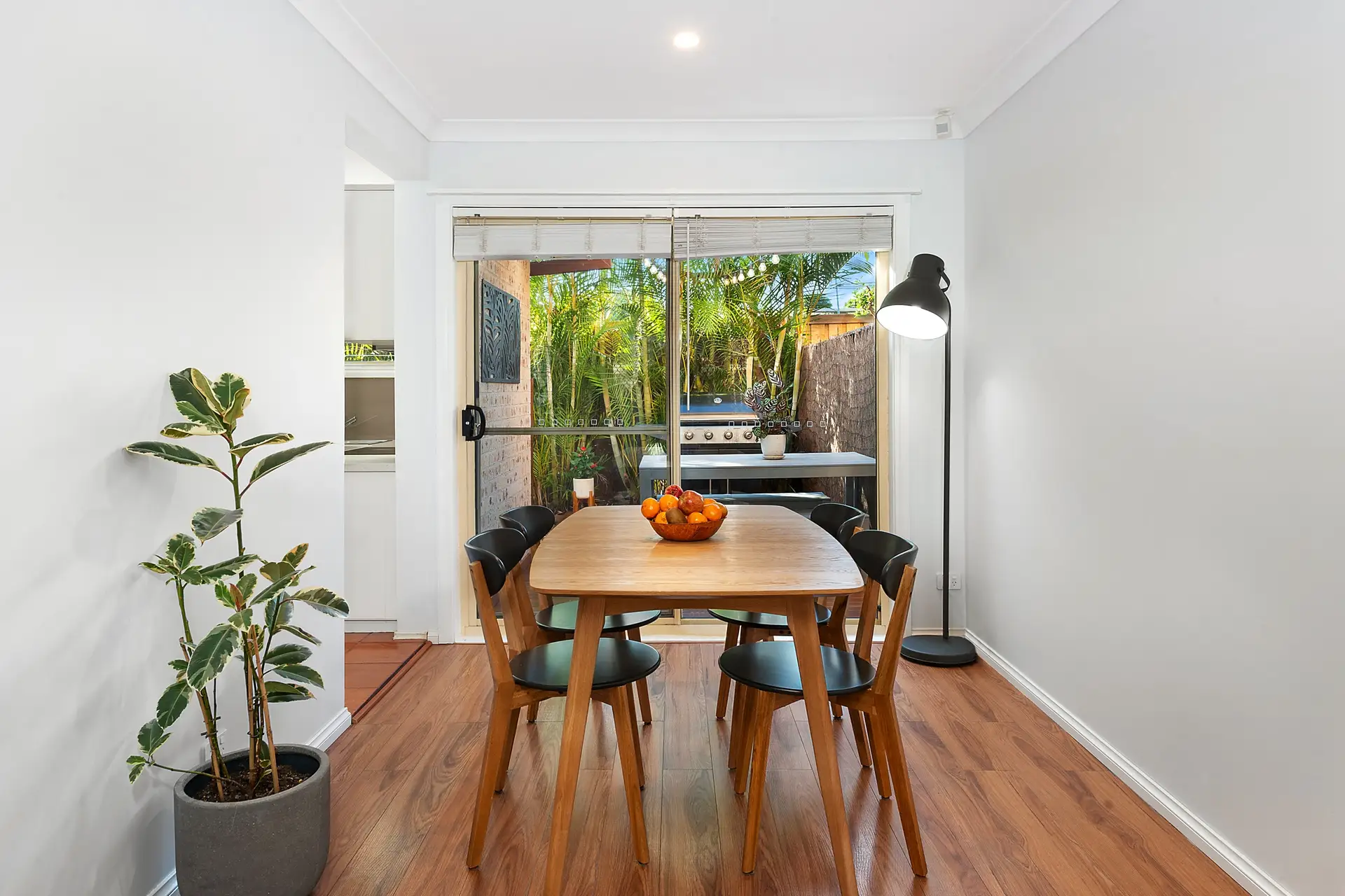 2/65 Regent Street, Regents Park Sold by Richard Matthews Real Estate - image 4