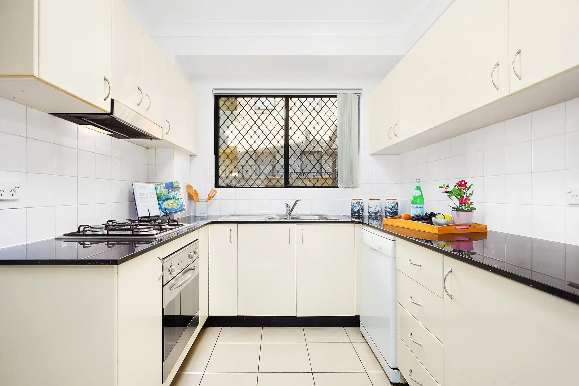 9/47-53 Hampstead Road, Homebush West Sold by Richard Matthews Real Estate - image 2
