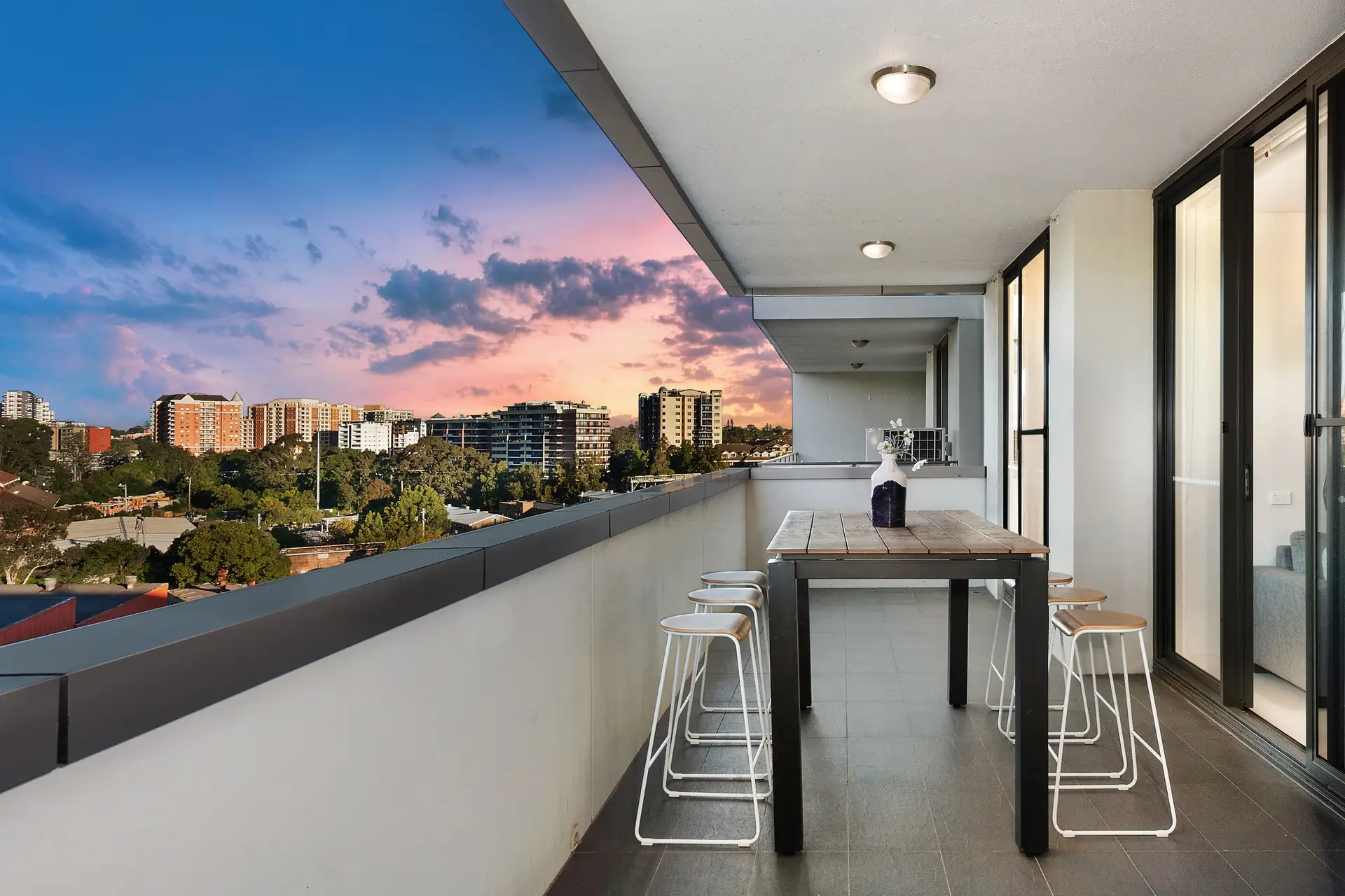 701/3 Nipper Street, Homebush Sold by Richard Matthews Real Estate - image 1