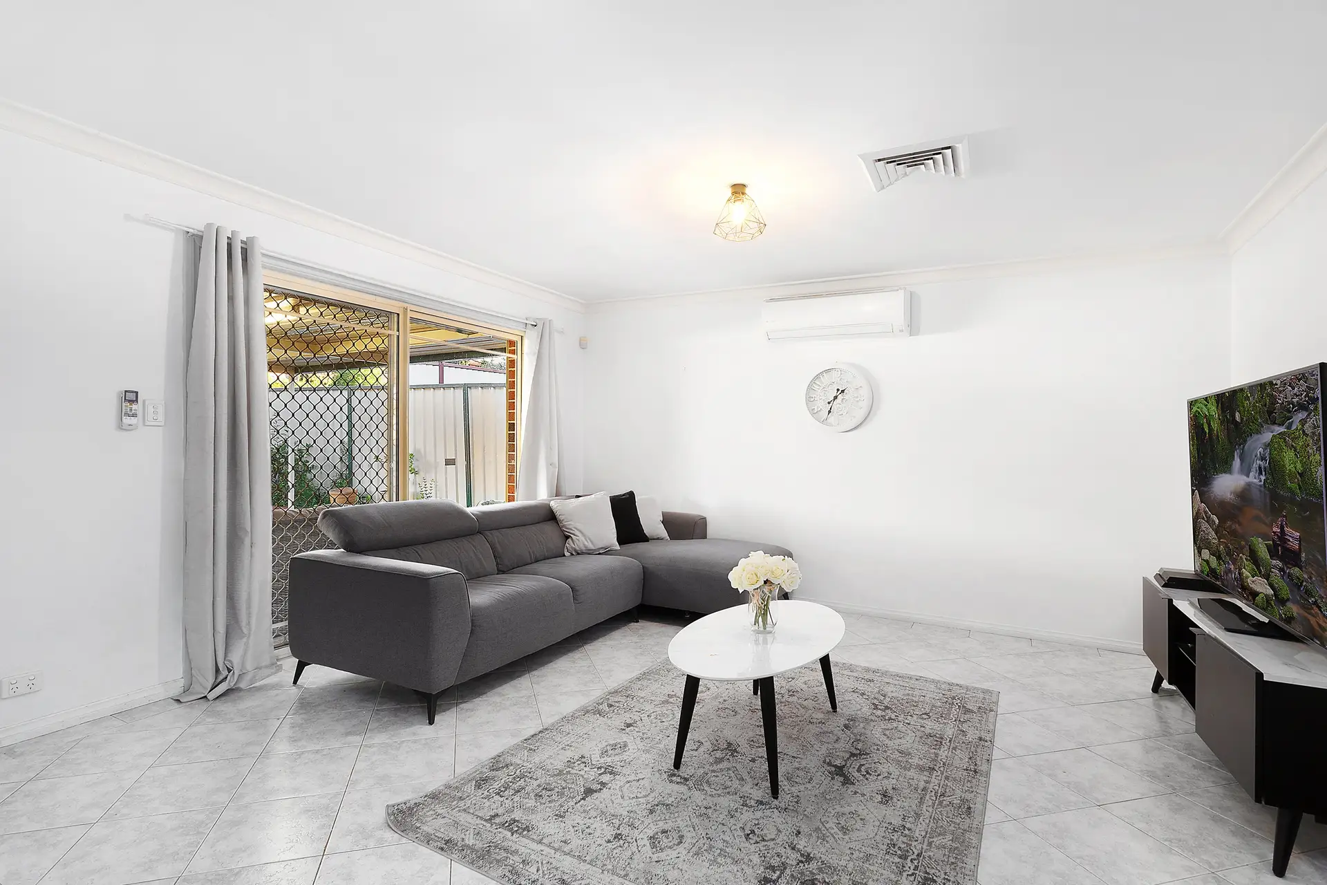 4/103 Cragg Street, Condell Park Sold by Richard Matthews Real Estate - image 3
