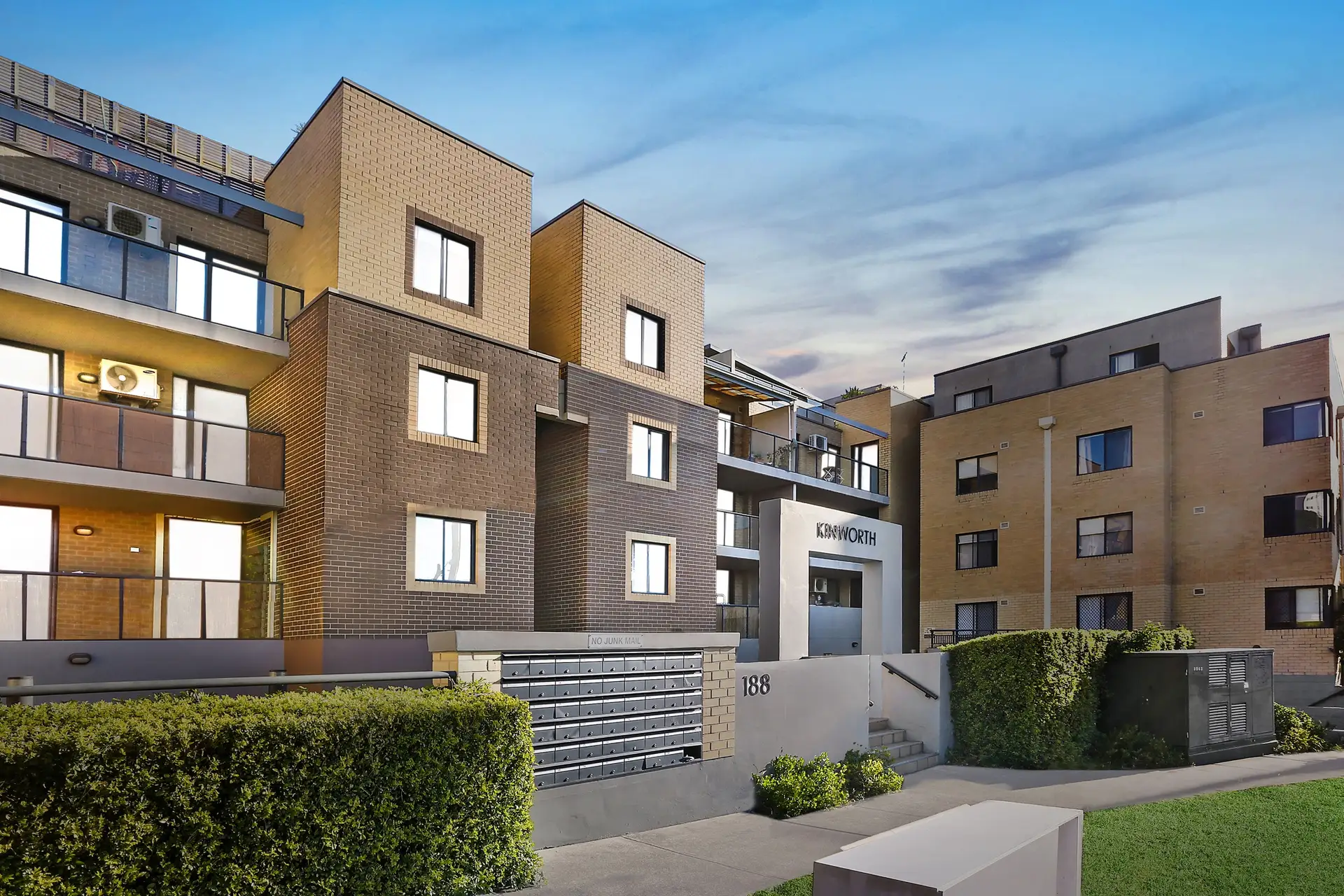 33/188 South Parade, Auburn Sold by Richard Matthews Real Estate - image 1