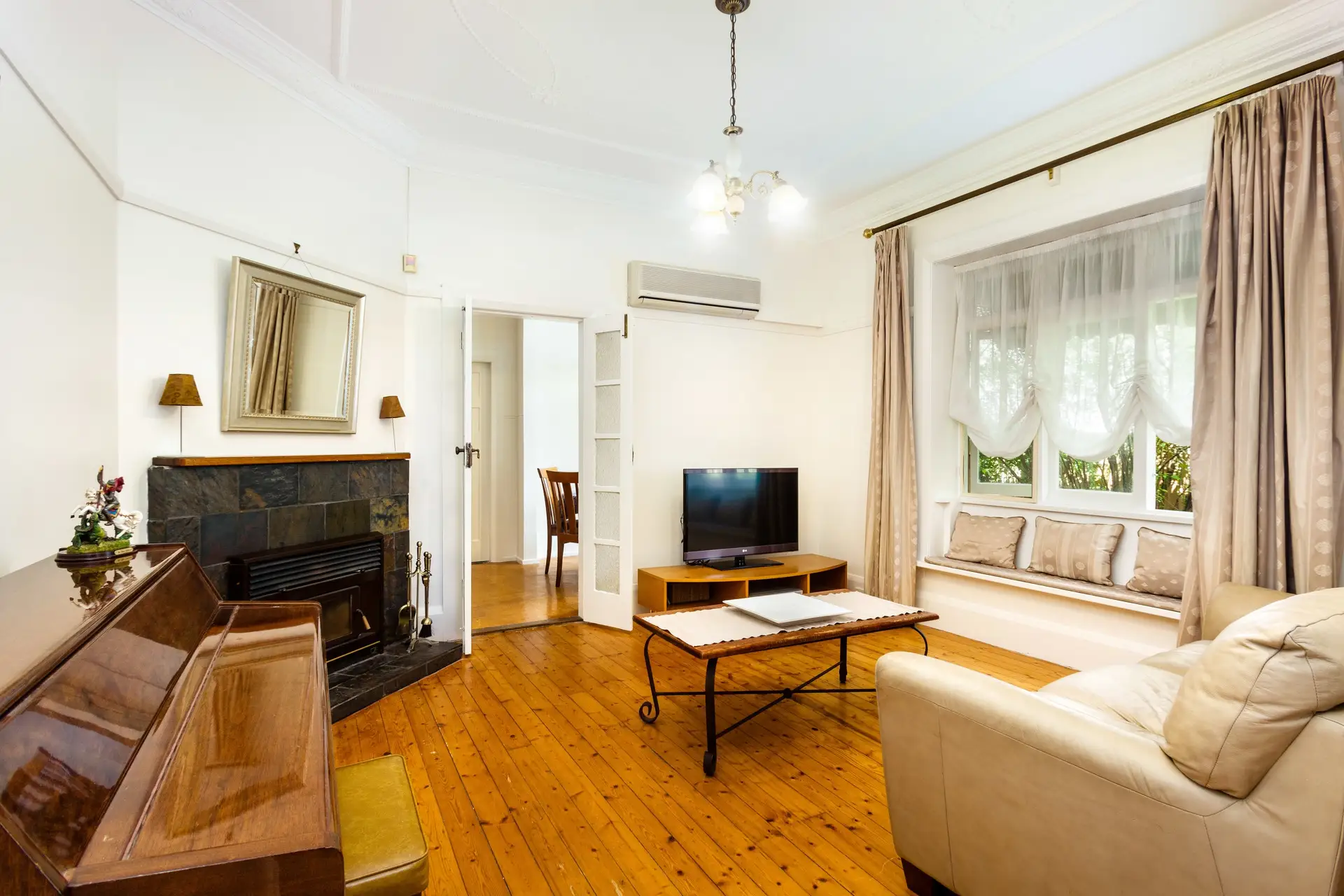 30 Hydebrae Street, Strathfield Sold by Richard Matthews Real Estate - image 2