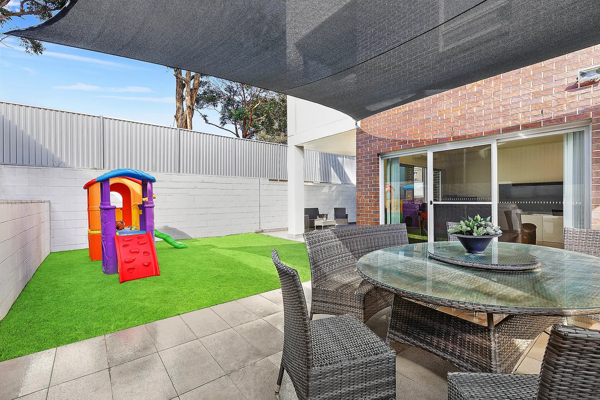 4/77-79 Lawrence Street, Peakhurst Sold by Richard Matthews Real Estate - image 2