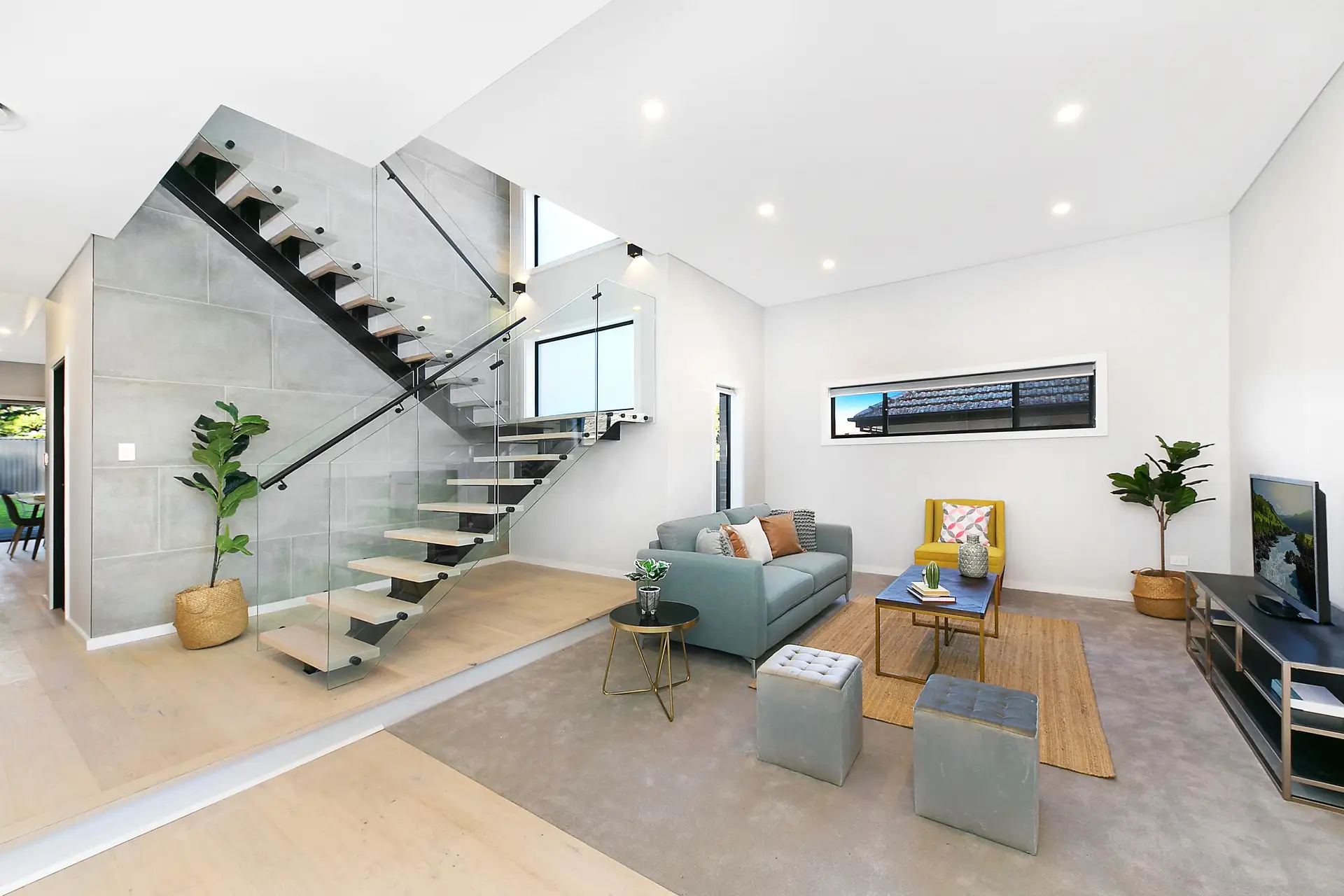 165a Rex Road, Georges Hall Sold by Richard Matthews Real Estate - image 4