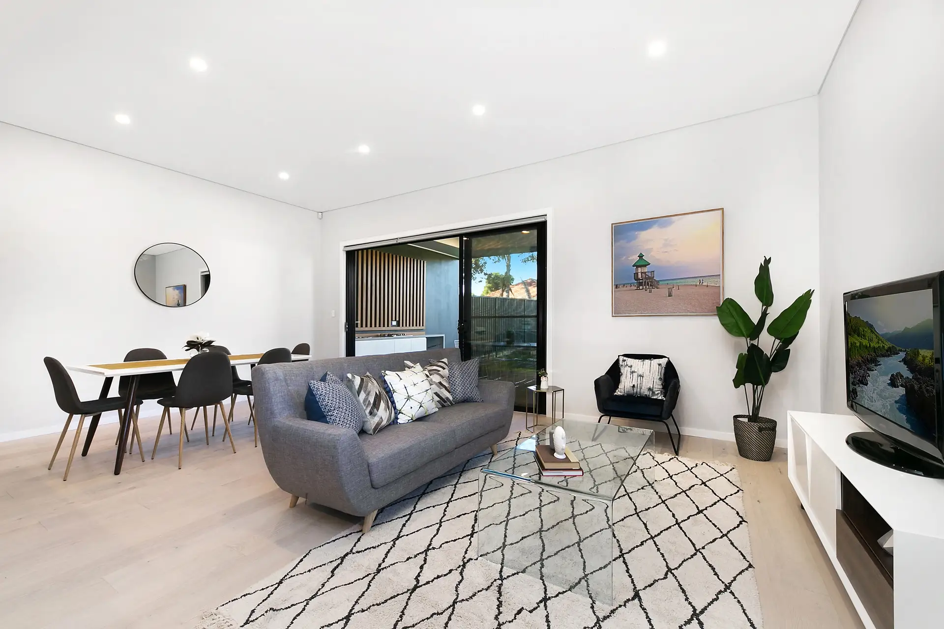 165a Rex Road, Georges Hall Sold by Richard Matthews Real Estate - image 3