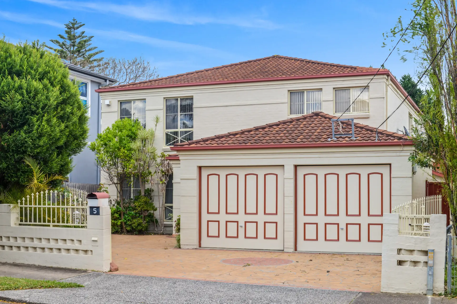 5 Brooklyn Street, Strathfield South Sold by Richard Matthews Real Estate - image 1