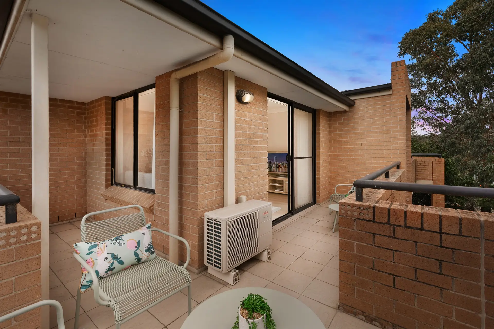4/50-54 Henley Road, Homebush West Sold by Richard Matthews Real Estate - image 5