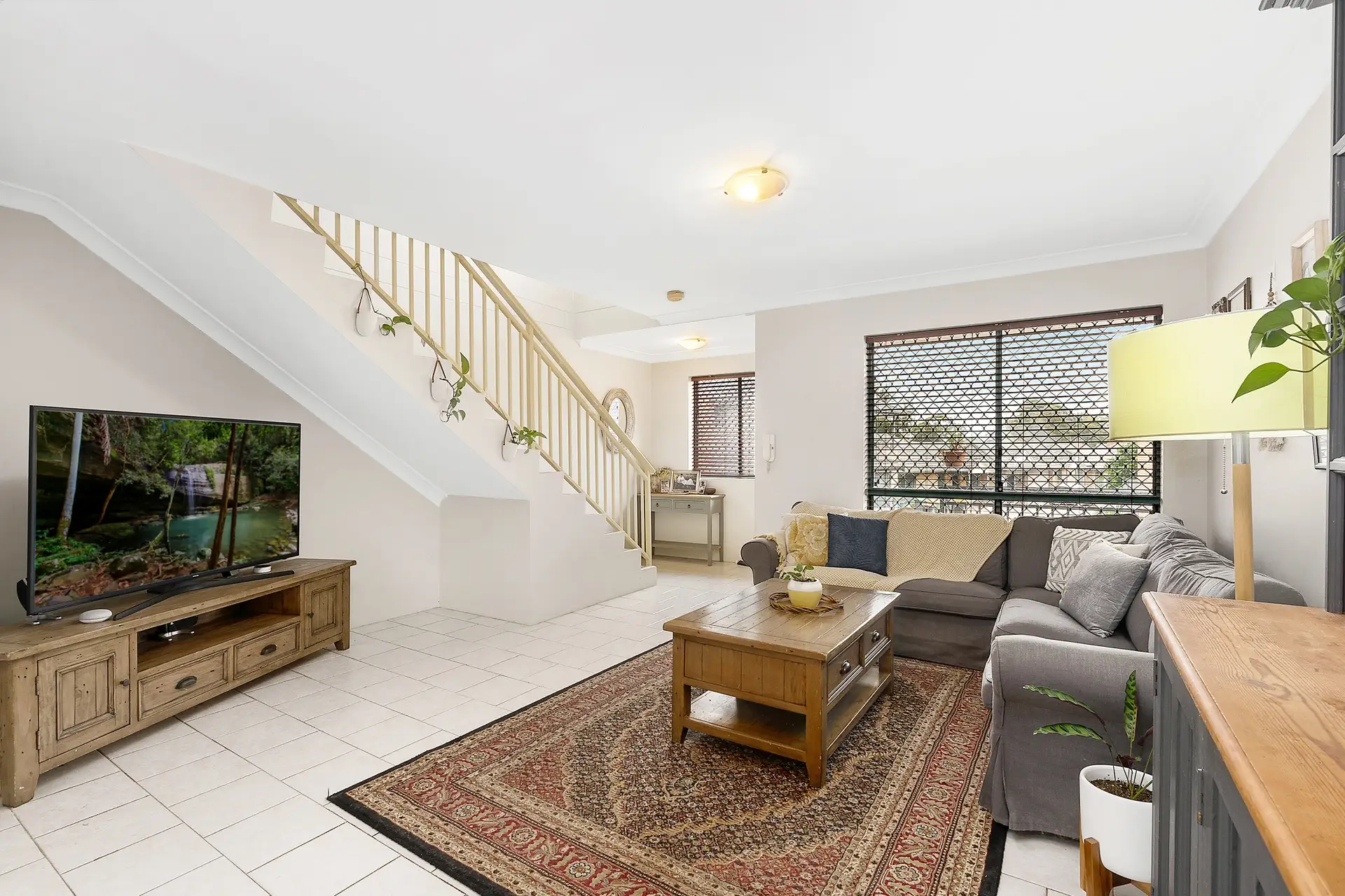 15/81 Bellevue Avenue, Georges Hall Sold by Richard Matthews Real Estate - image 3
