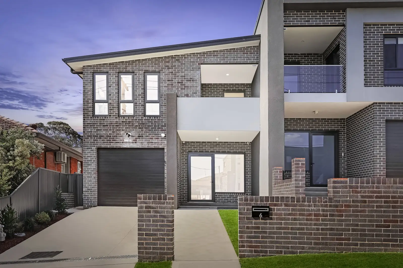 6 Caroline Crescent, Georges Hall Sold by Richard Matthews Real Estate - image 1