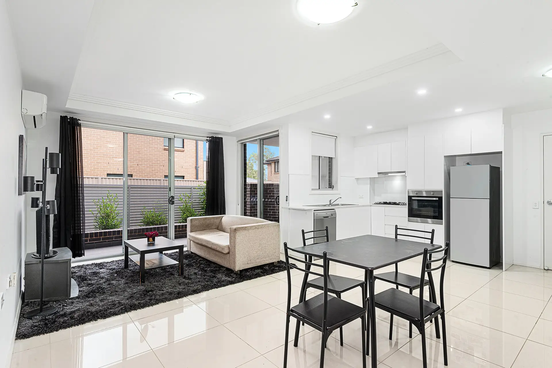 13/14-16 Smythe Street, Merrylands Sold by Richard Matthews Real Estate - image 1