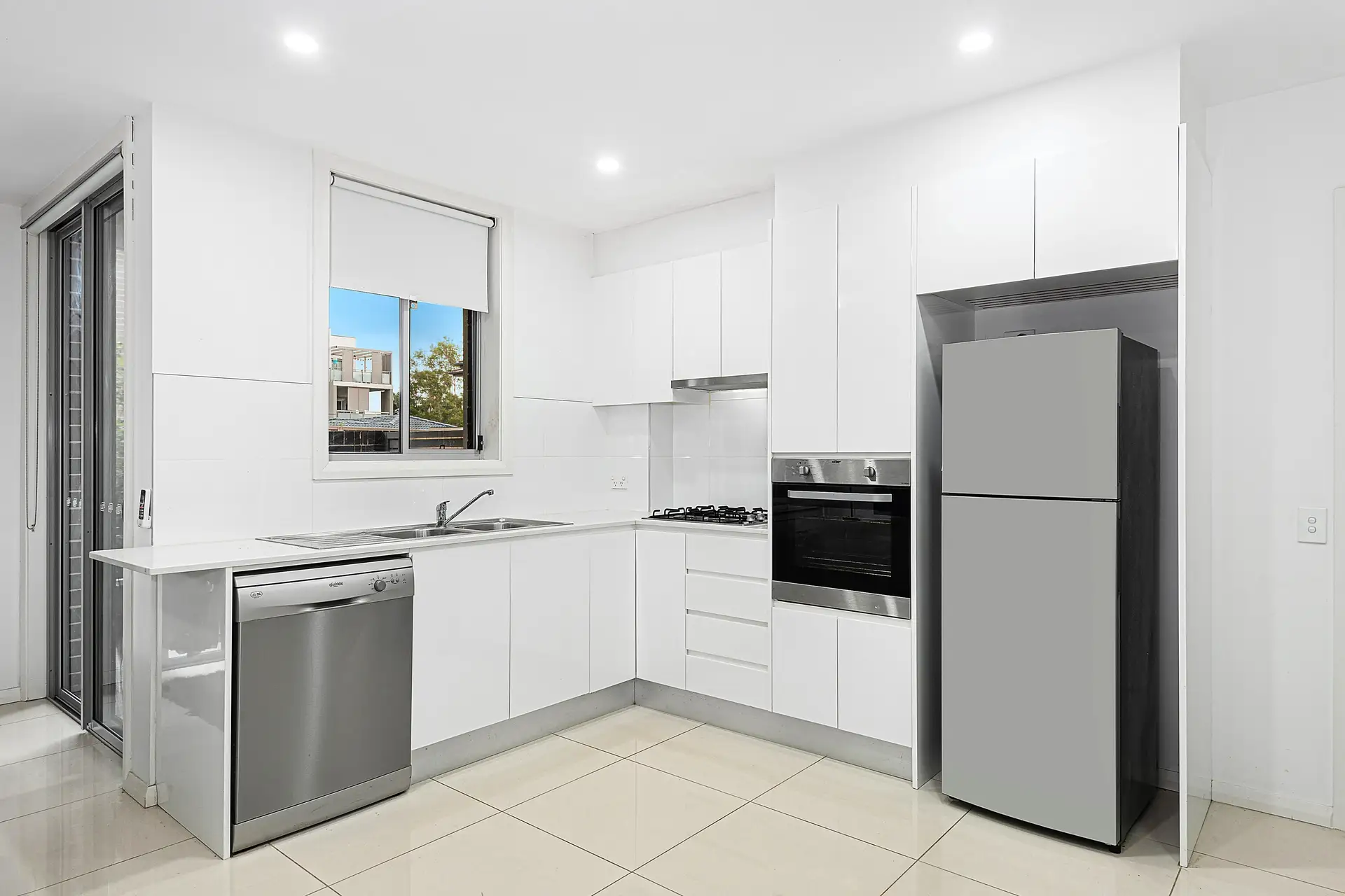 13/14-16 Smythe Street, Merrylands Sold by Richard Matthews Real Estate - image 2