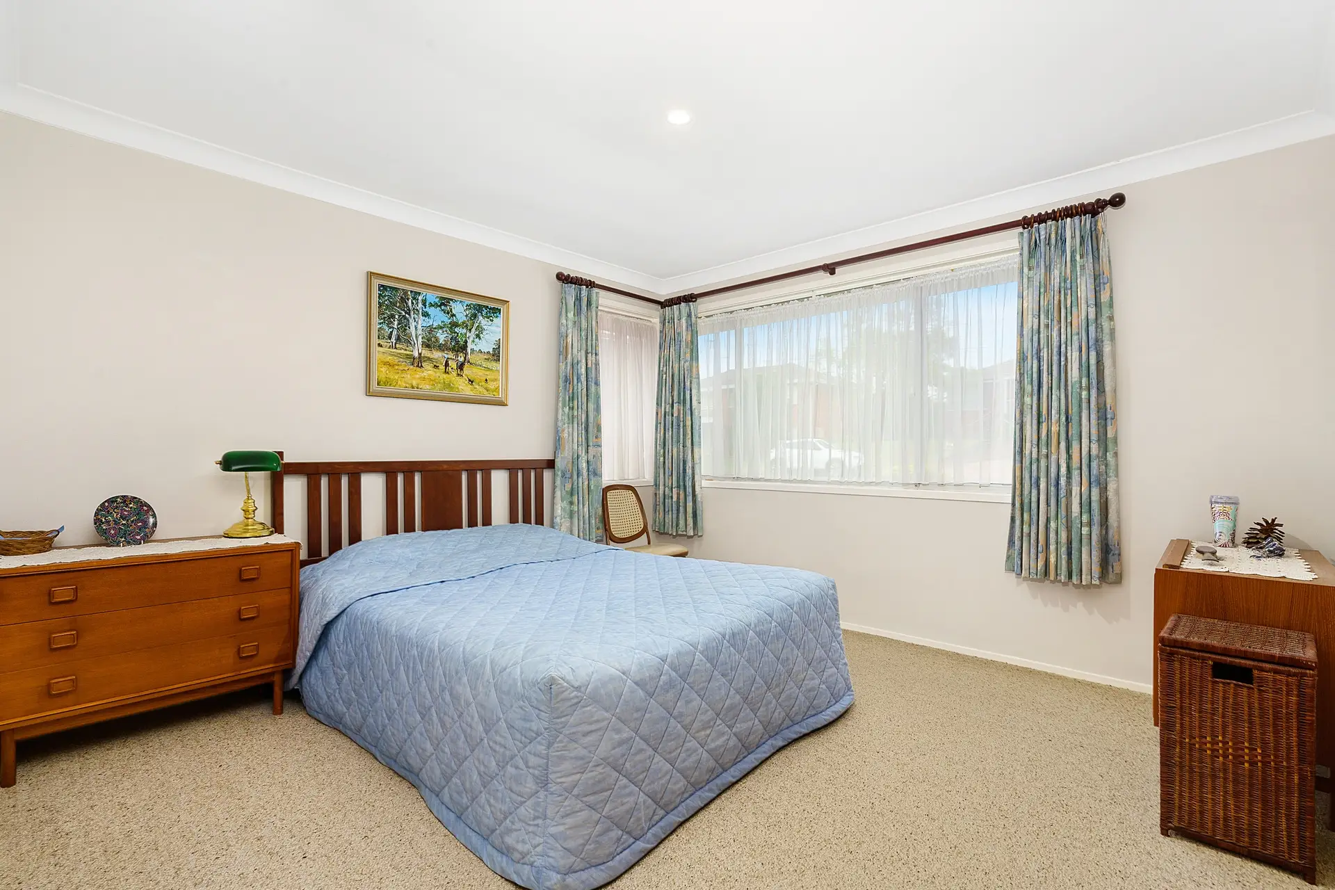 78 Jacaranda Drive, Georges Hall Sold by Richard Matthews Real Estate - image 6