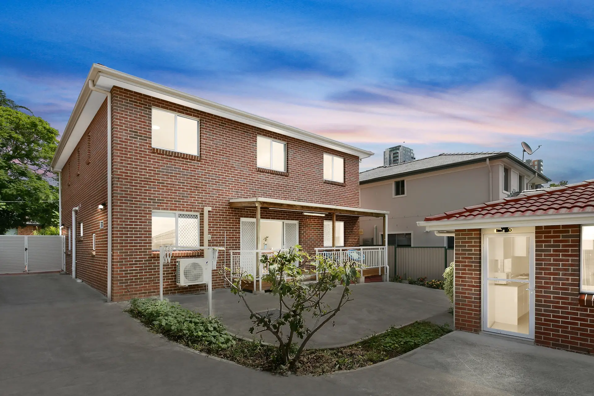 8 Simpson Avenue, Burwood Sold by Richard Matthews Real Estate - image 9