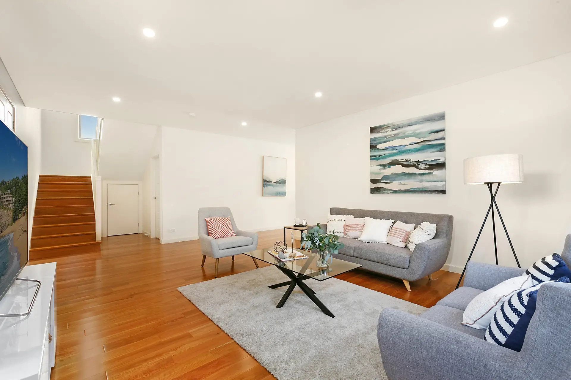 8 Simpson Avenue, Burwood Sold by Richard Matthews Real Estate - image 2