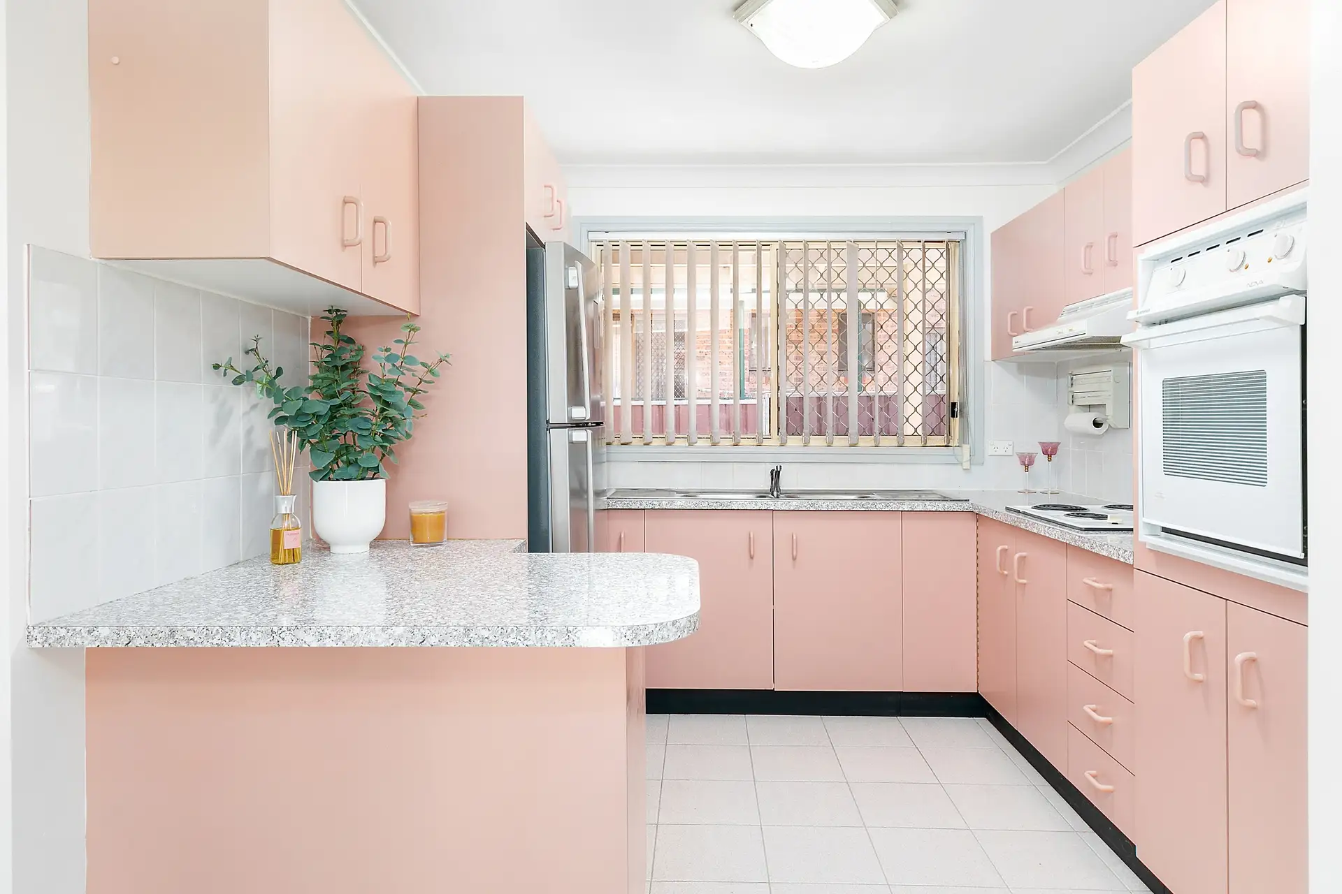 2/188 Croydon Avenue, Croydon Park Sold by Richard Matthews Real Estate - image 2
