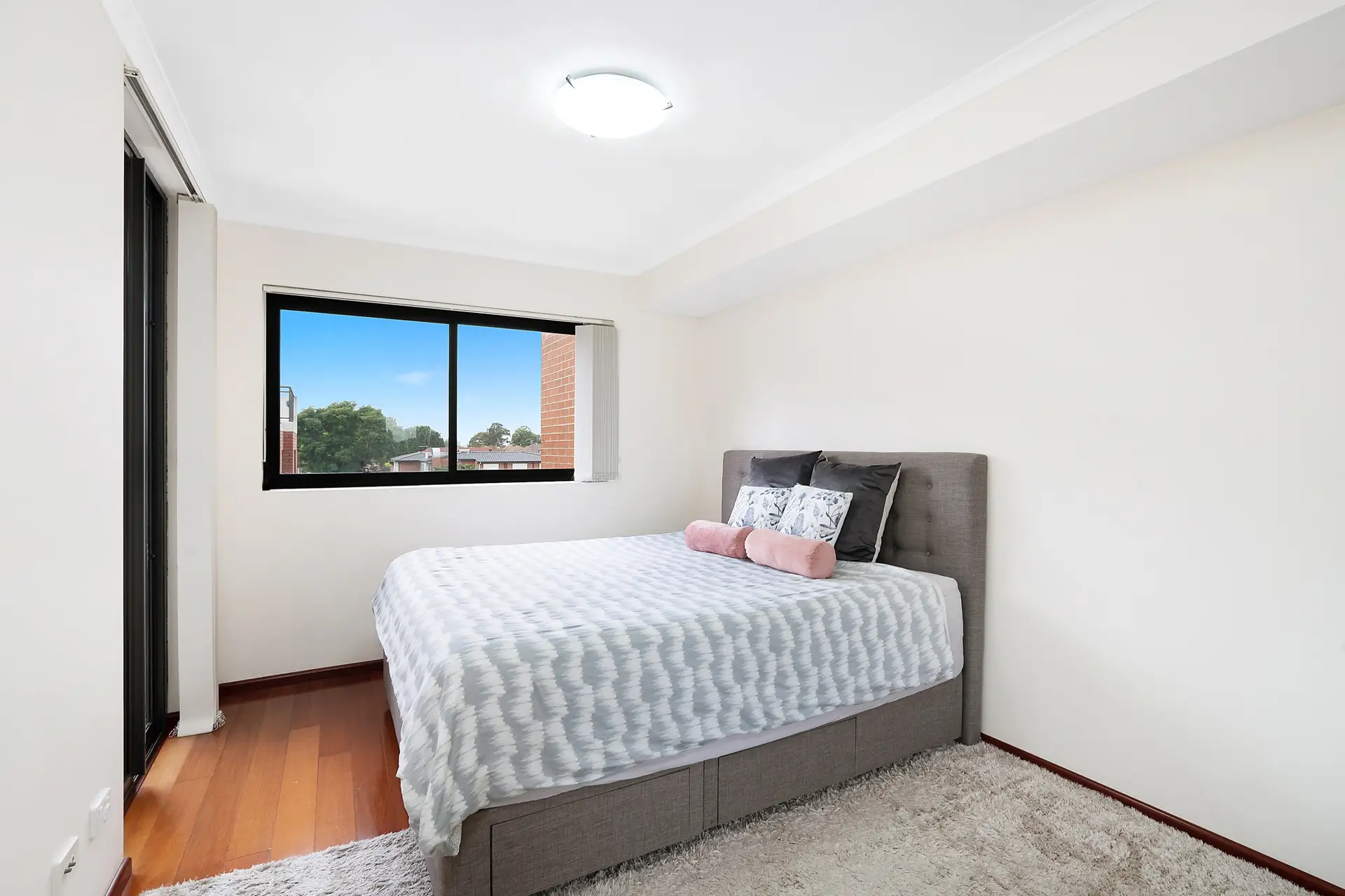 310/258-264 Burwood Road, Burwood Sold by Richard Matthews Real Estate - image 4