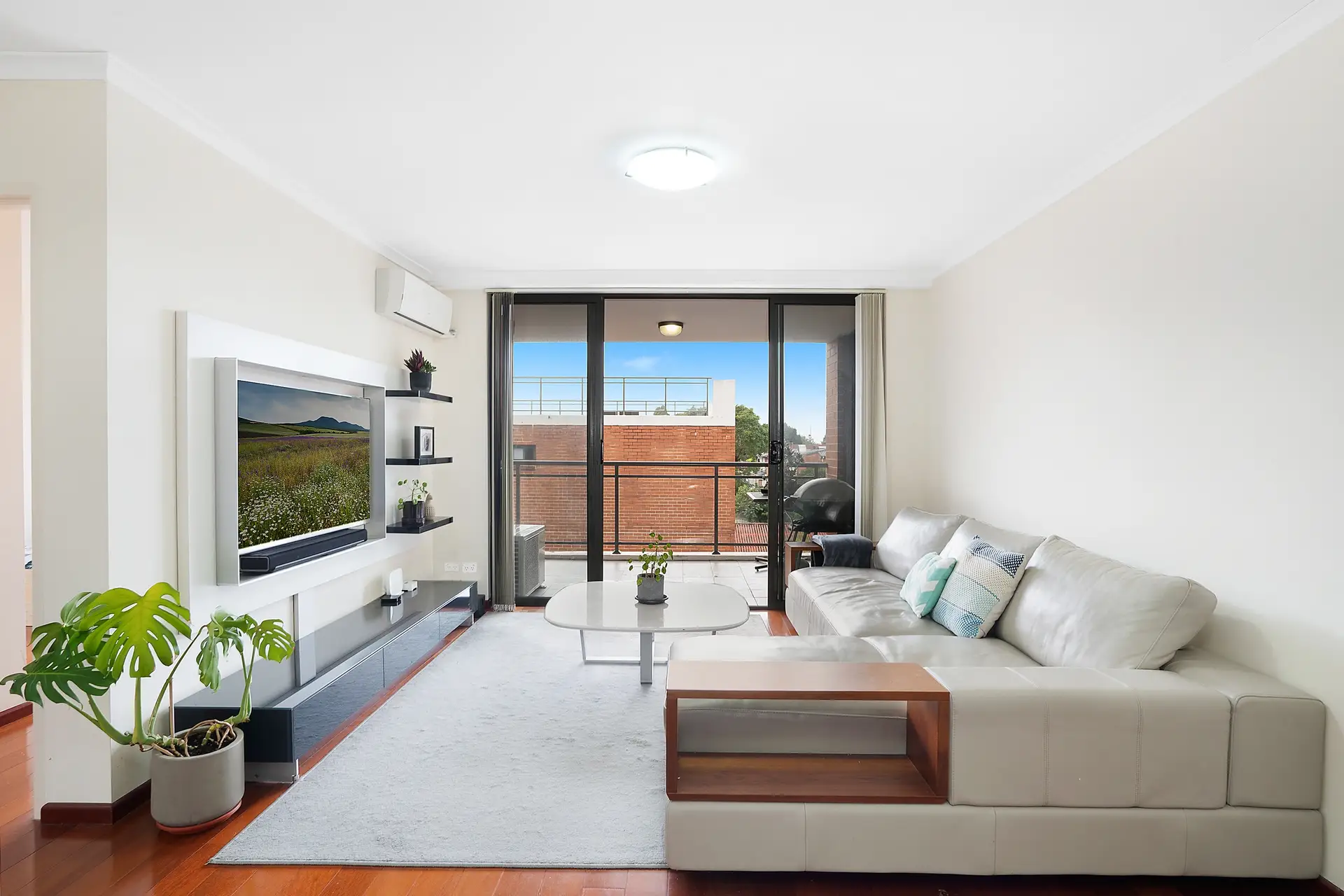 310/258-264 Burwood Road, Burwood Sold by Richard Matthews Real Estate - image 1