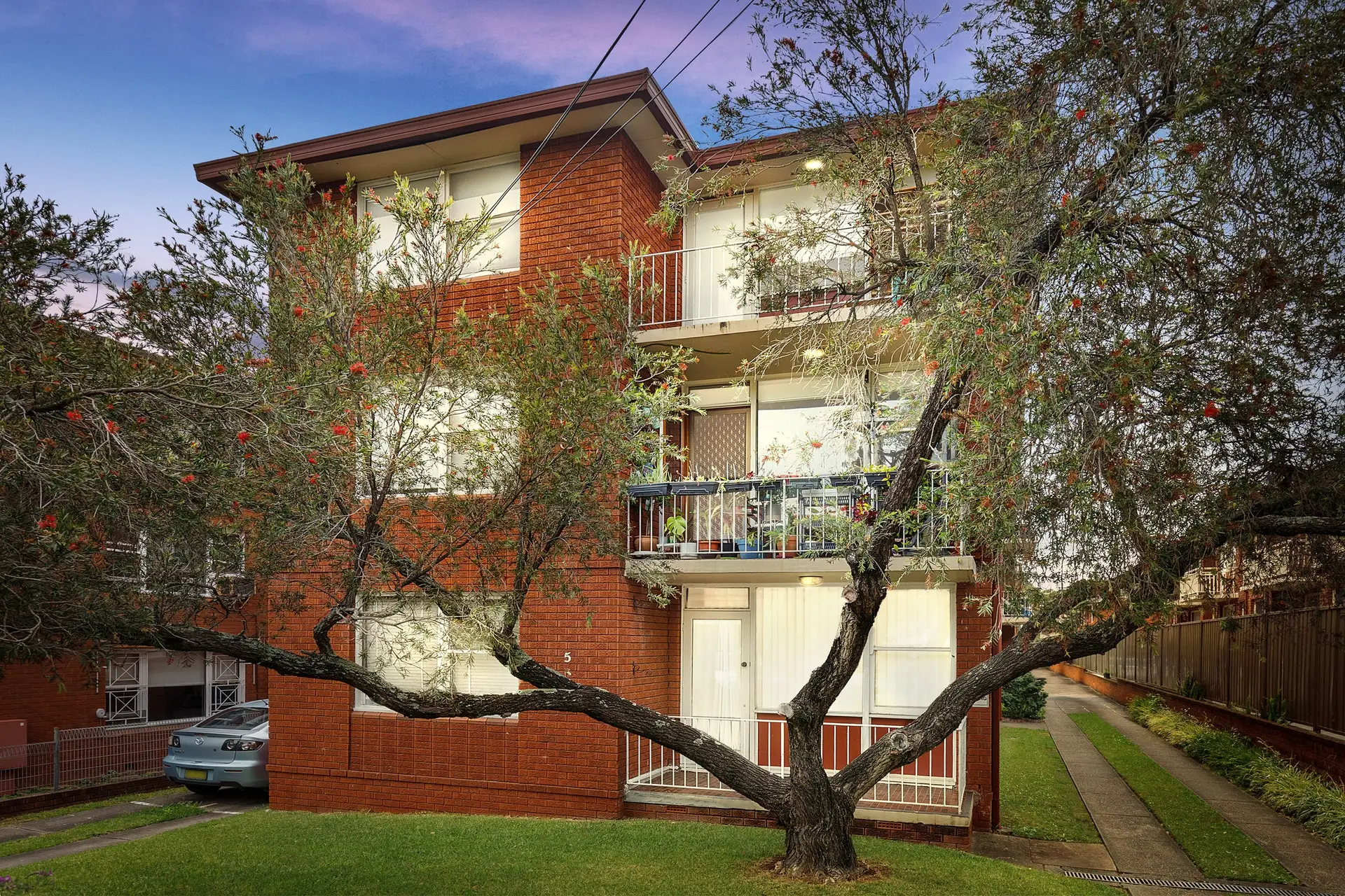 9/5 Cecil Street, Ashfield Sold by Richard Matthews Real Estate - image 5