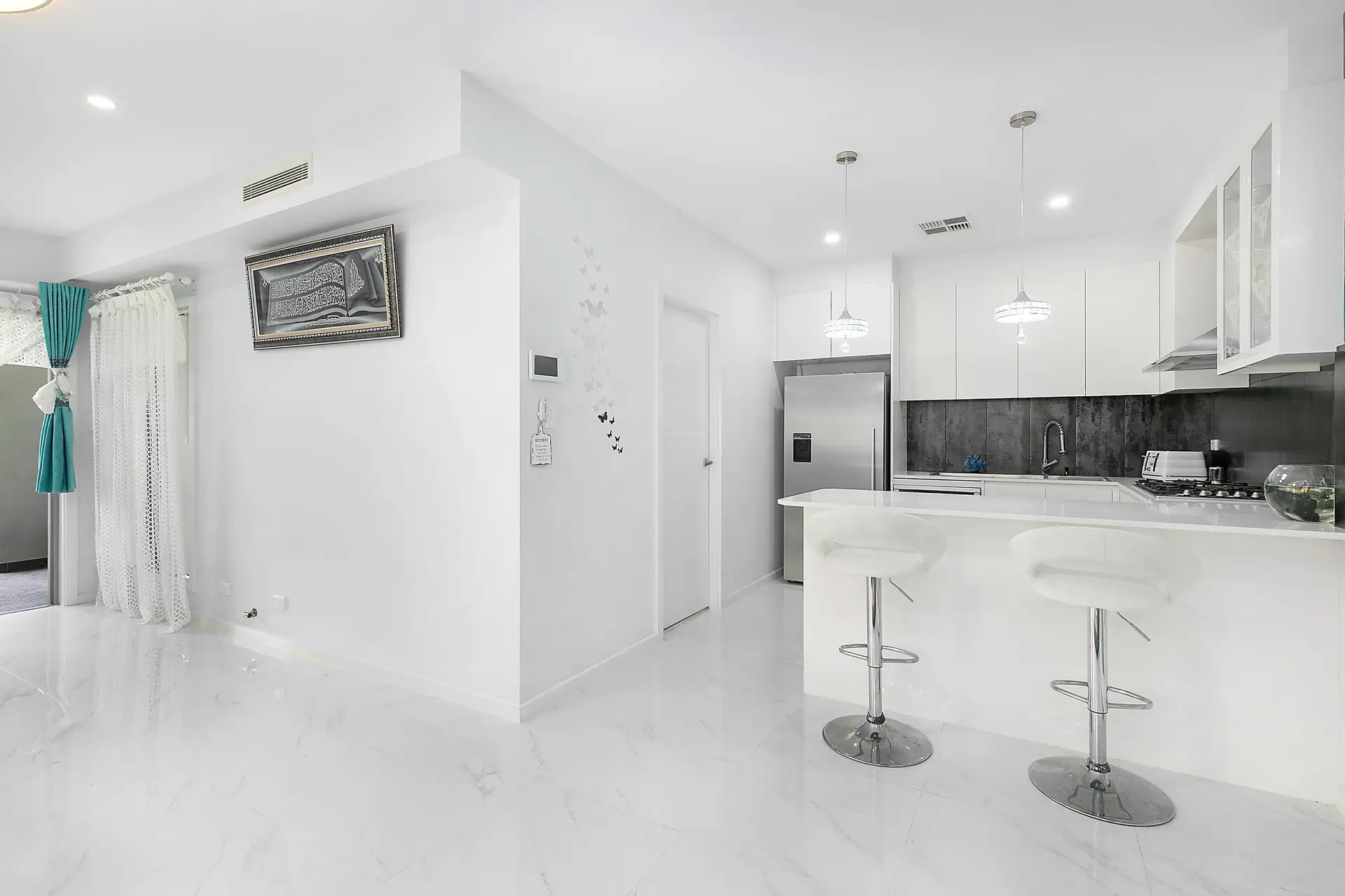 2D Lorando Avenue, Sefton Sold by Richard Matthews Real Estate - image 2